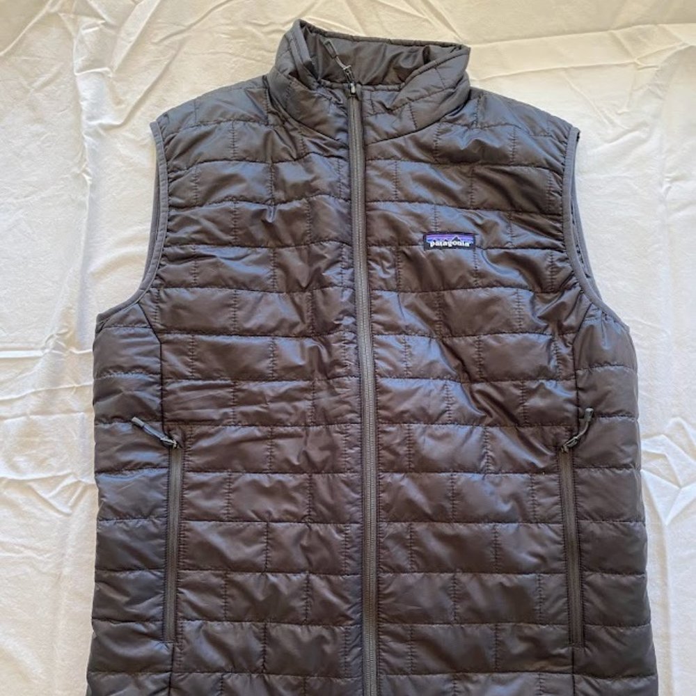 Patagonia Men's Nano Puff® Vest- size medium Forge Grey